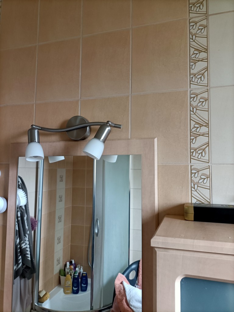 Mielec budynek mieszkalny pow. 211m³ na dz. 955m2