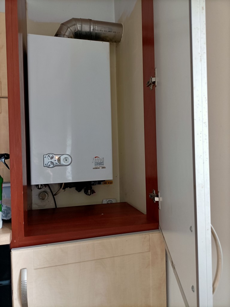 Mielec budynek mieszkalny pow. 211m³ na dz. 955m2